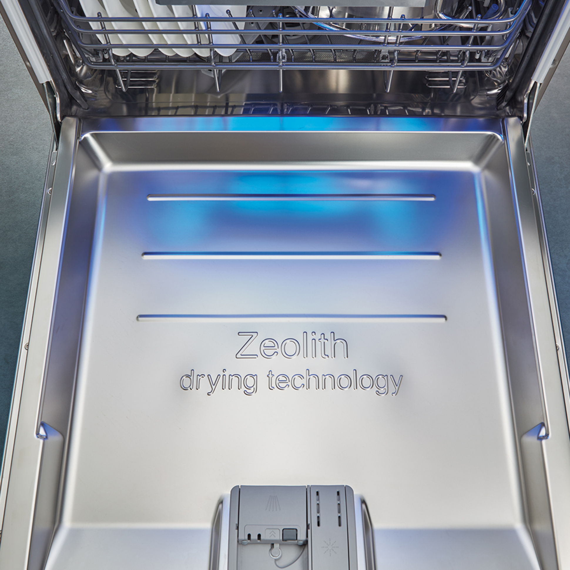 Zeolith Trocknen – Für glänzende Spülergebnisse bei Heine Elektrotechnik GmbH in Oyten