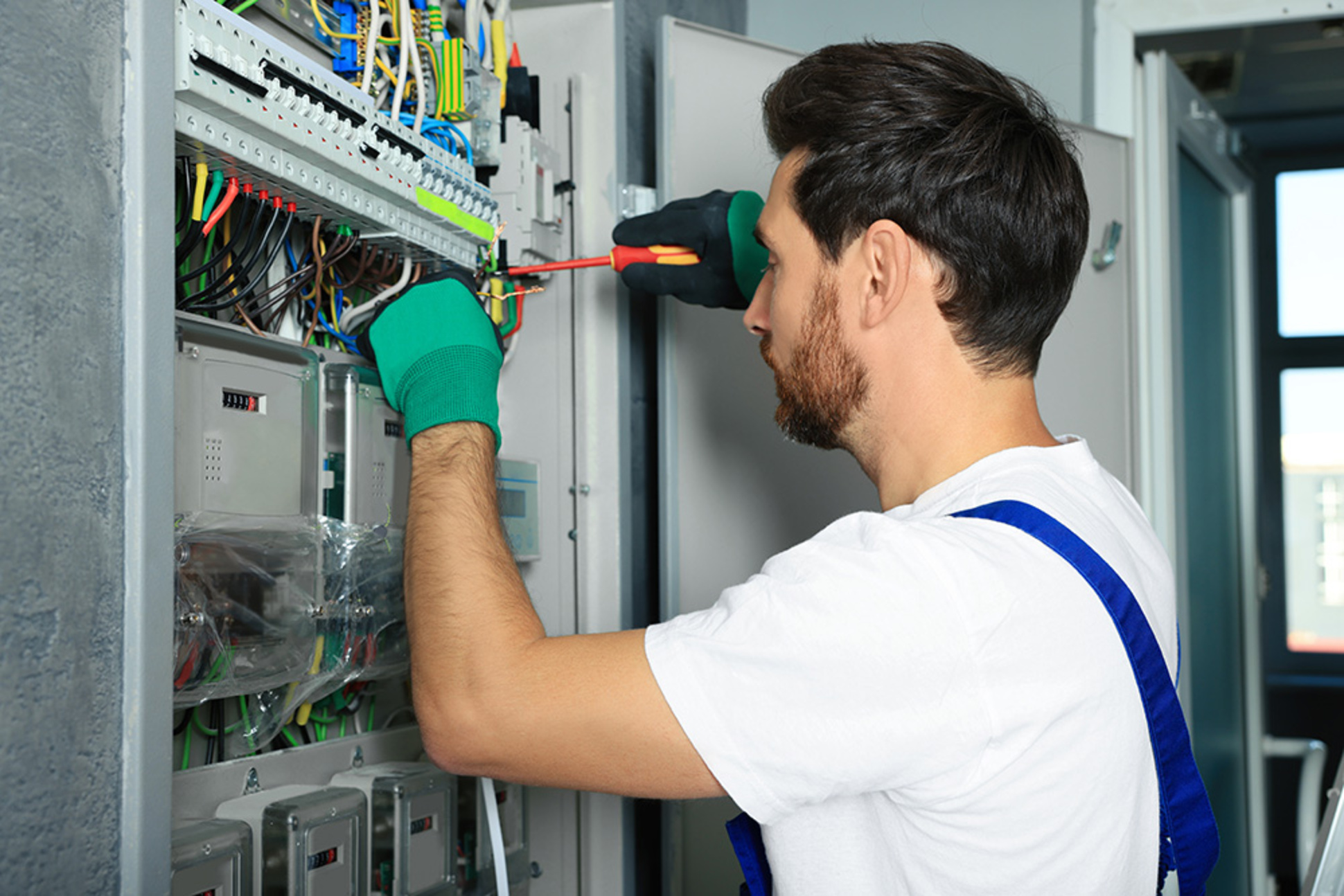 Nieder­spannungs­anlagen bei Heine Elektrotechnik GmbH in Oyten