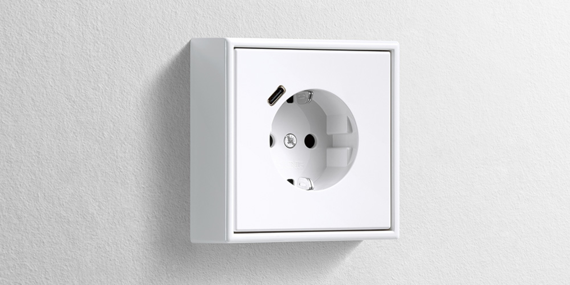 Erweiterter Anschlussraum für die Nachrüstung bei Heine Elektrotechnik GmbH in Oyten