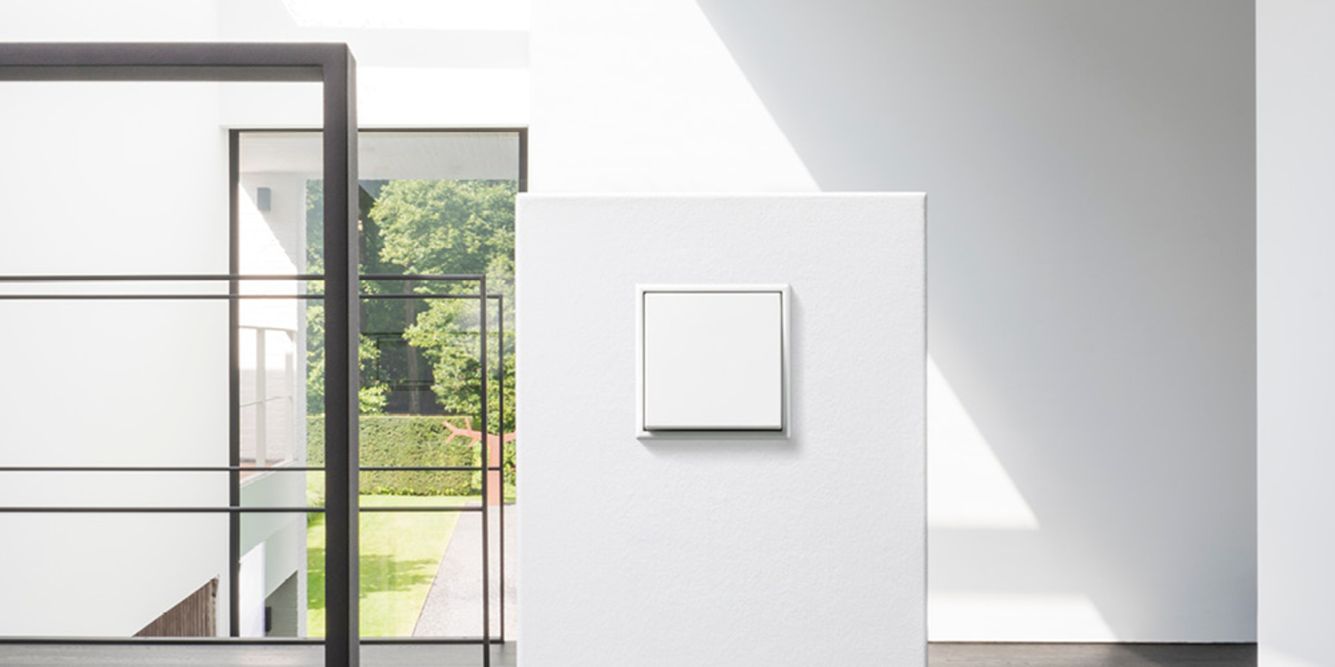 JUNG Schalterprogramme bei Heine Elektrotechnik GmbH in Oyten